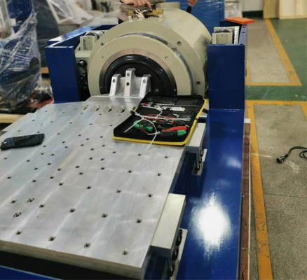 良い価格 20kN オートモーティブ振動試験システム、500x500mmテーブル付き オンライン